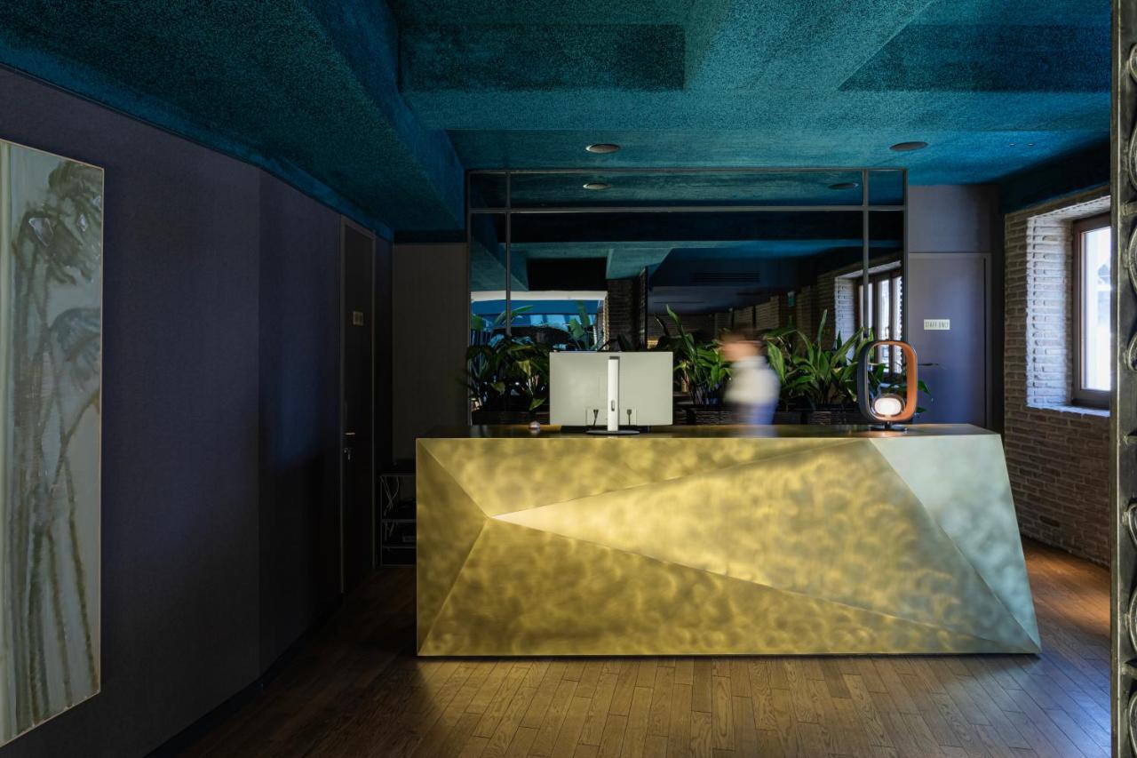 Puris Moedani Boutique Hotel Tbilisi Bagian luar foto