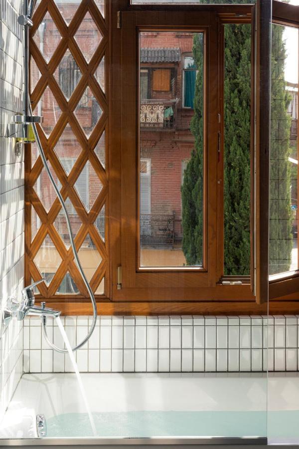 Puris Moedani Boutique Hotel Tbilisi Bagian luar foto