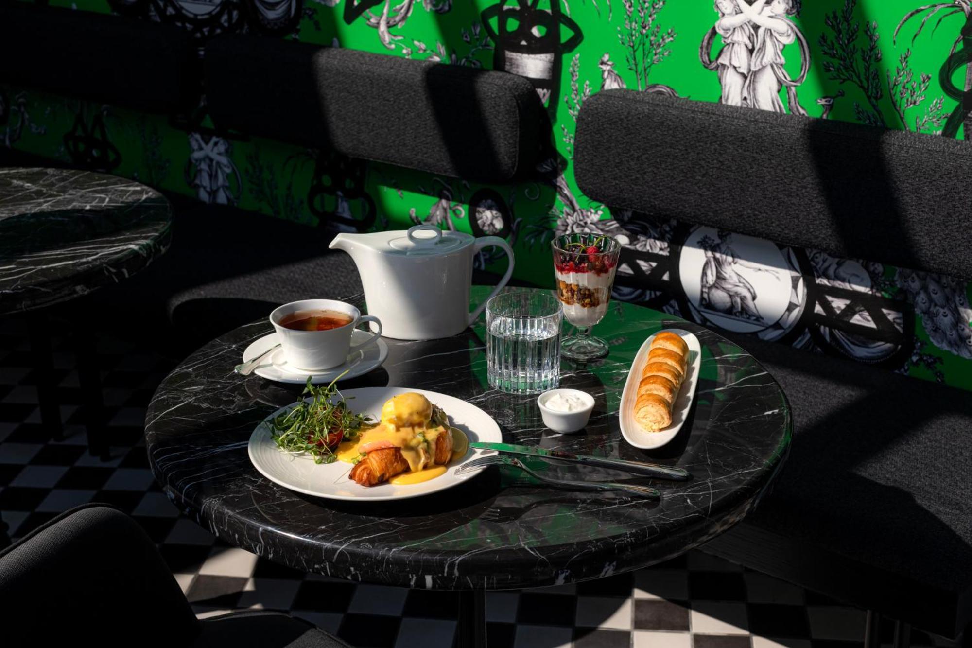 Puris Moedani Boutique Hotel Tbilisi Bagian luar foto
