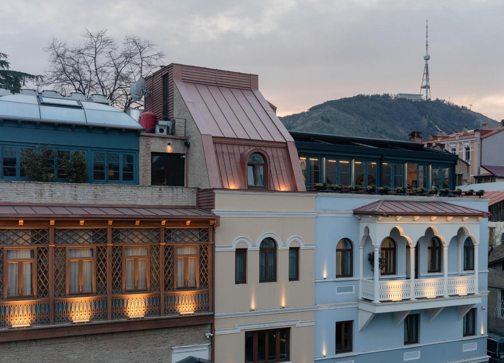 Puris Moedani Boutique Hotel Tbilisi Bagian luar foto