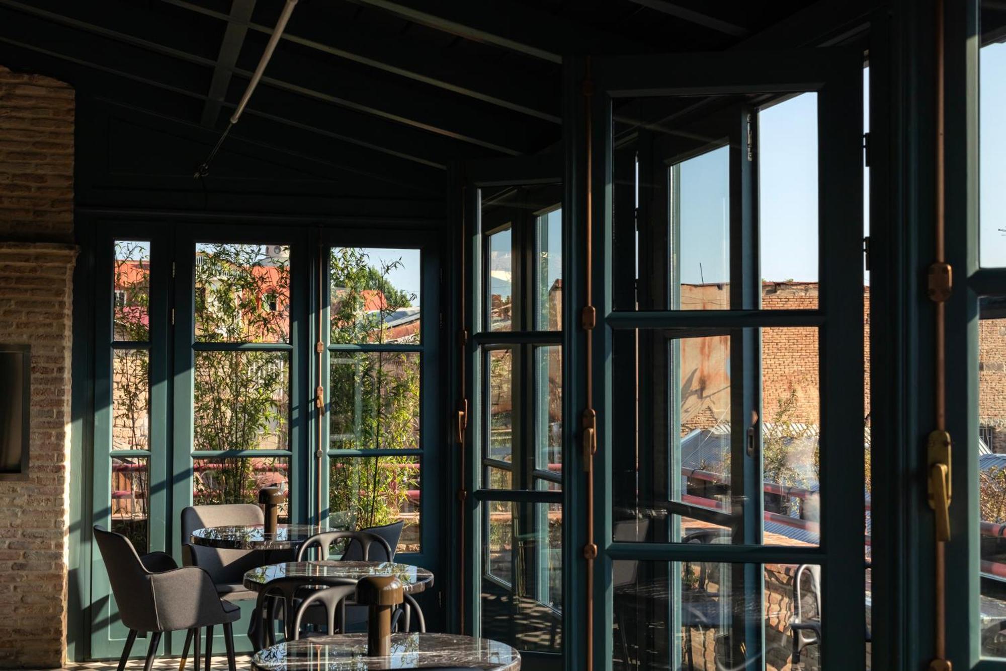 Puris Moedani Boutique Hotel Tbilisi Bagian luar foto